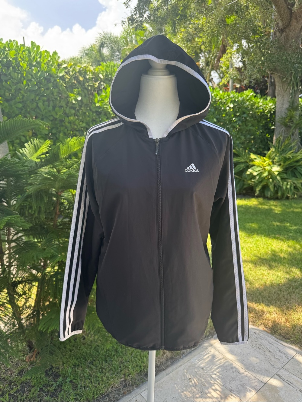 Vintage Adidas Womens Track Jacket M Black Windbreaker 2007 Y2K Sporty Outerwear